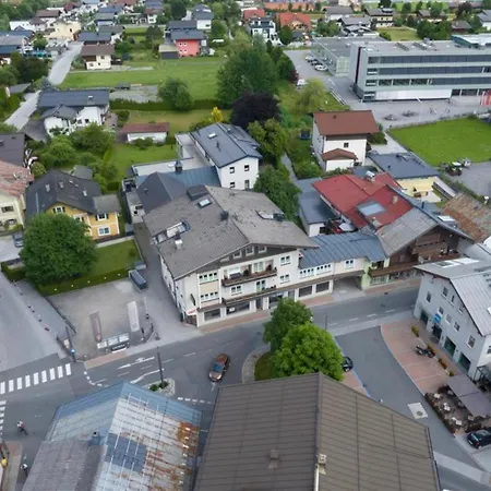 Haus Schnoell 3 Holiday home *