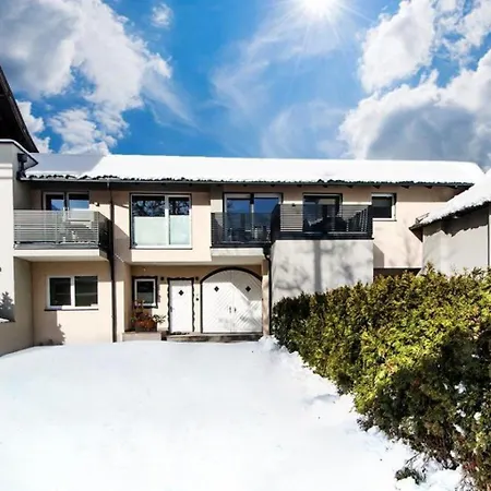 Holiday home Haus Schnoell 3 *